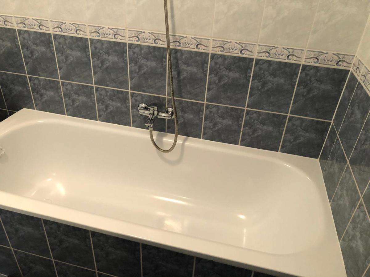 Alina Apartmanok Hajdúszoboszló Exteriör bild