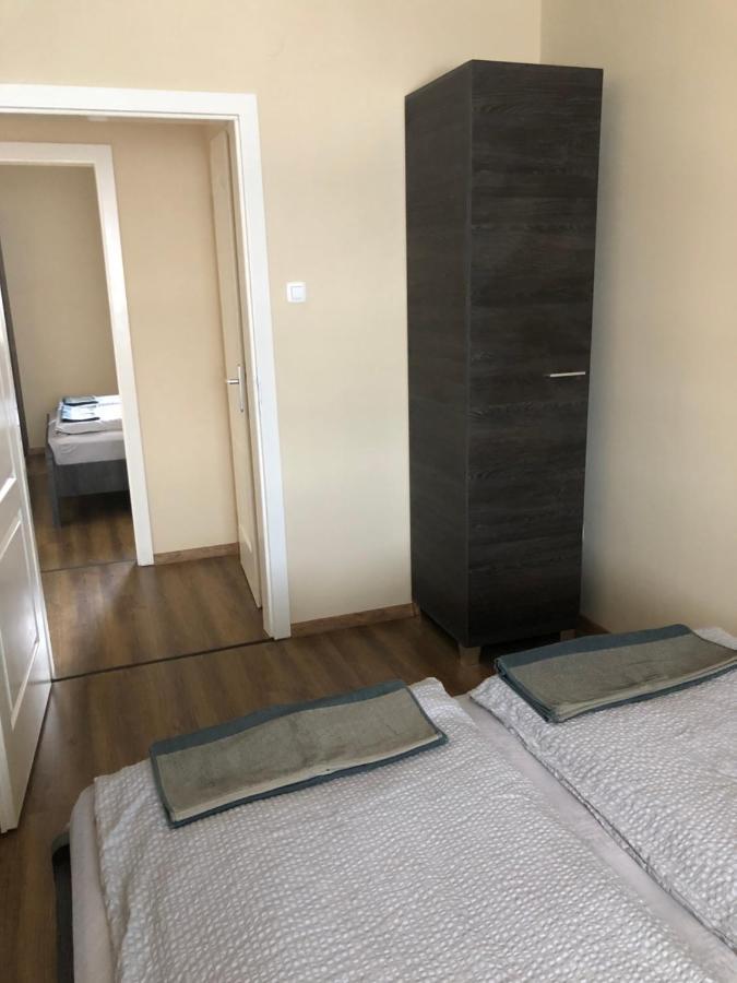 Alina Apartmanok Hajdúszoboszló Exteriör bild