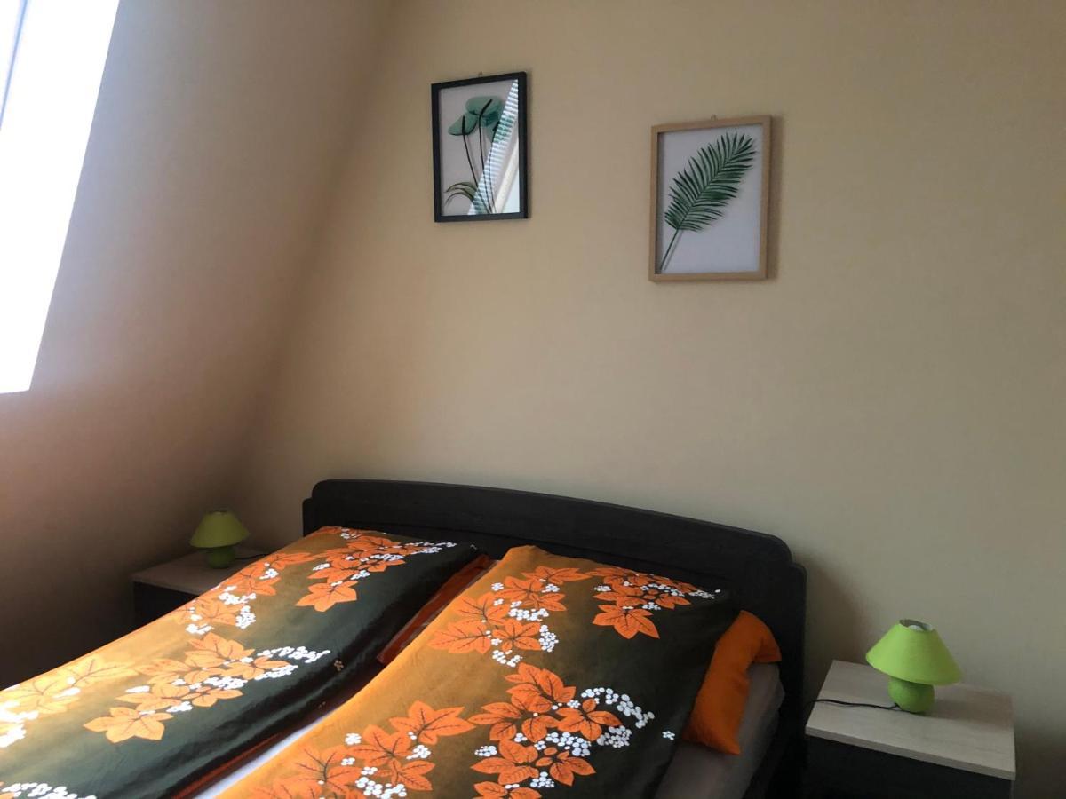 Alina Apartmanok Hajdúszoboszló Exteriör bild
