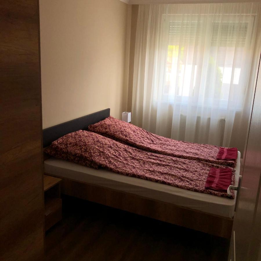 Alina Apartmanok Hajdúszoboszló Exteriör bild