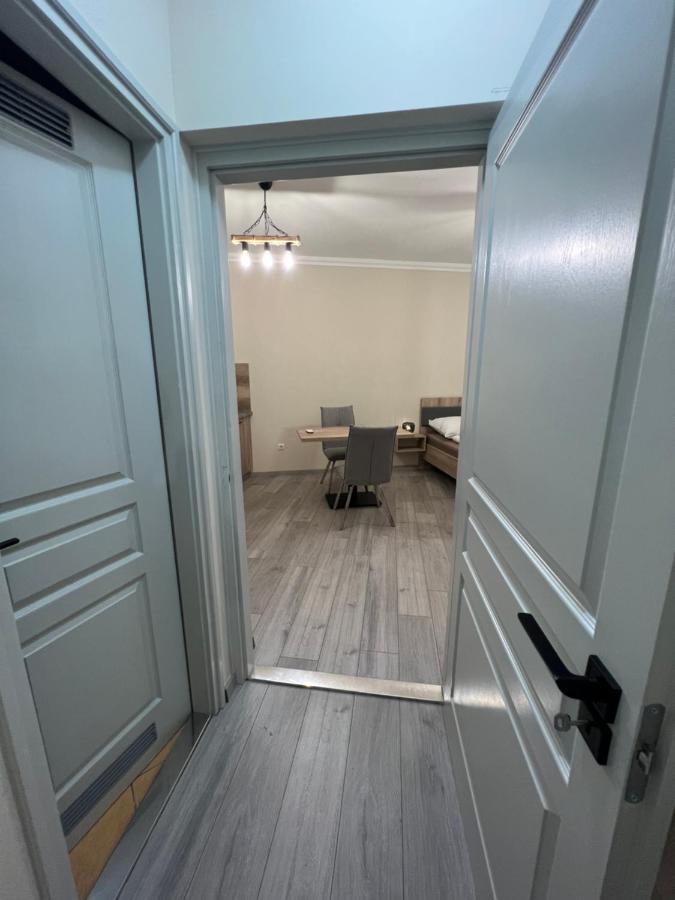 Alina Apartmanok Hajdúszoboszló Exteriör bild